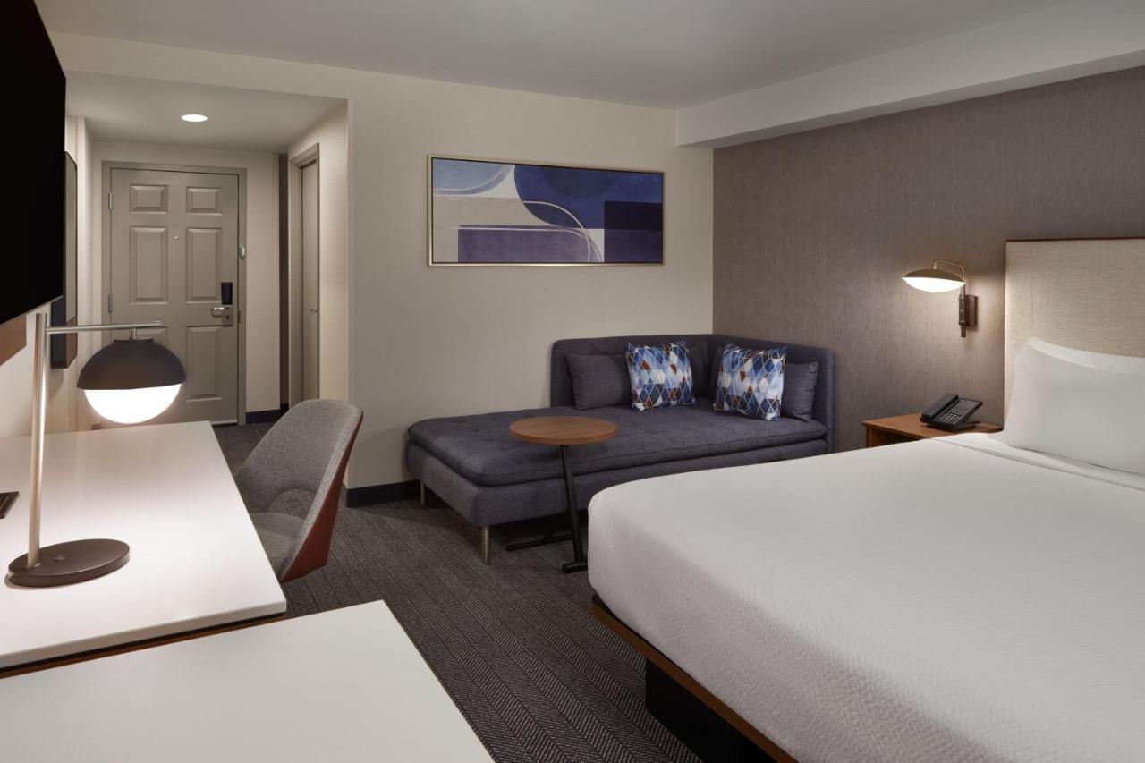Courtyard By Marriott Kitchener 호텔 외부 사진