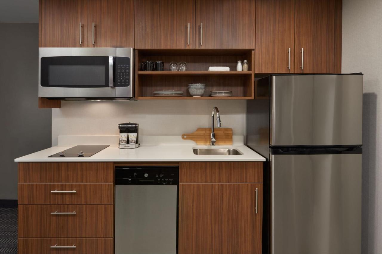 Courtyard By Marriott Kitchener 호텔 외부 사진