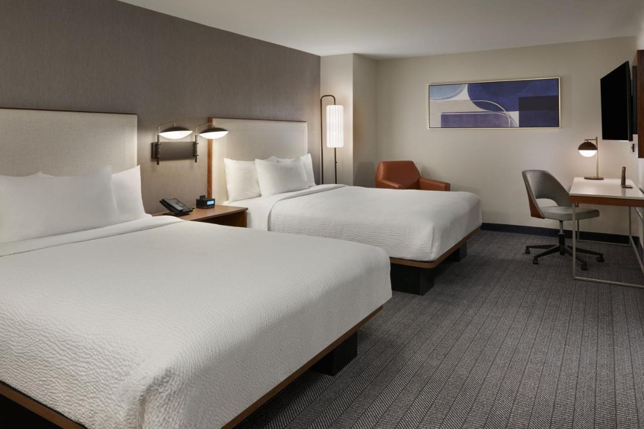 Courtyard By Marriott Kitchener 호텔 외부 사진