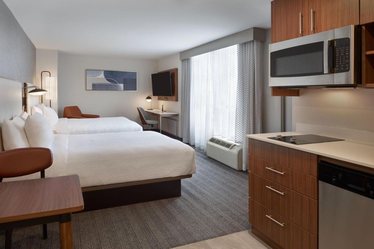 Courtyard By Marriott Kitchener 호텔 외부 사진