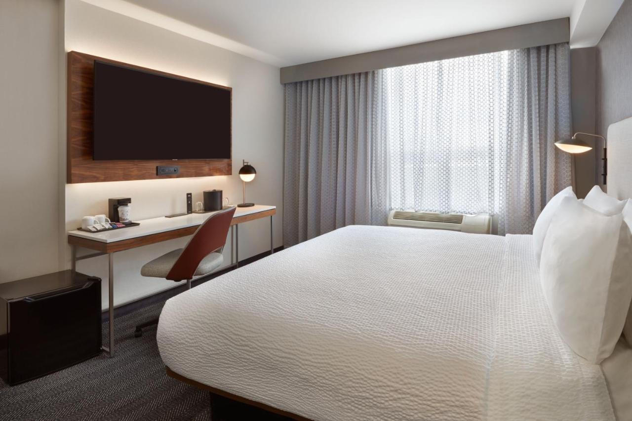Courtyard By Marriott Kitchener 호텔 외부 사진