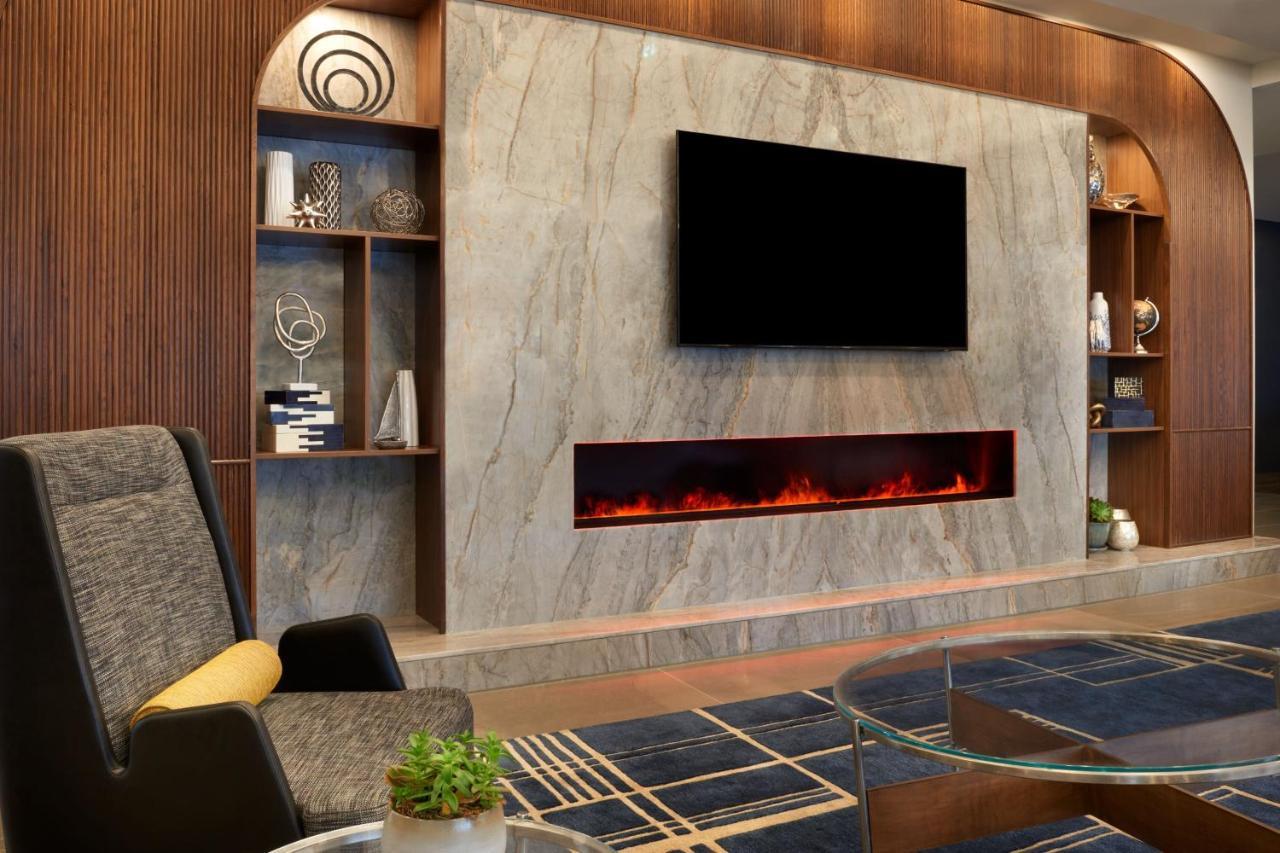 Courtyard By Marriott Kitchener 호텔 외부 사진