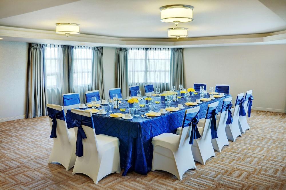 Courtyard By Marriott Kitchener 호텔 외부 사진