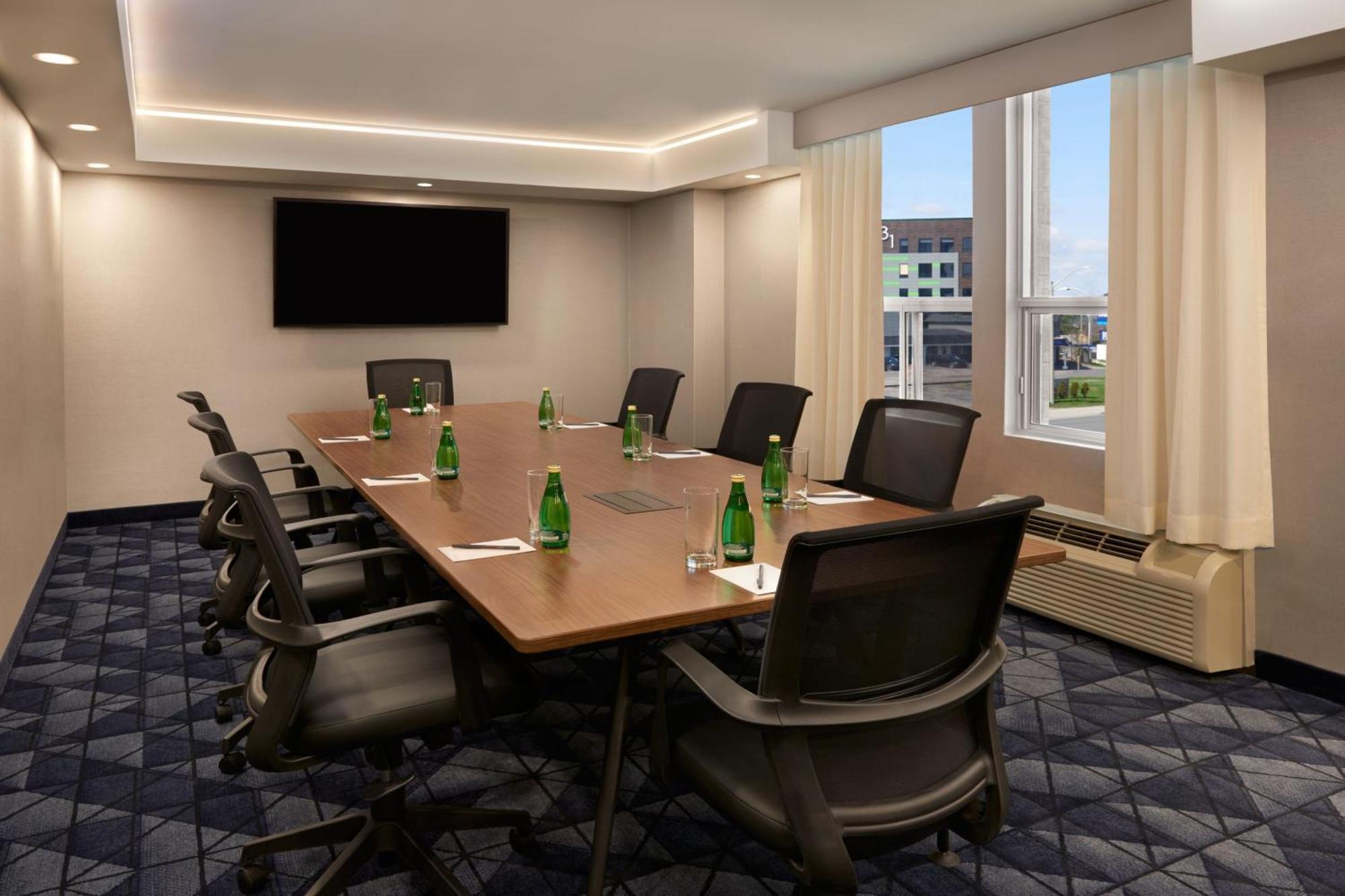 Courtyard By Marriott Kitchener 호텔 외부 사진